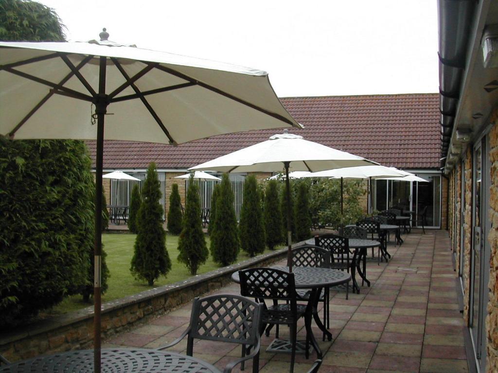 Hollies Hotel Martock Exterior foto