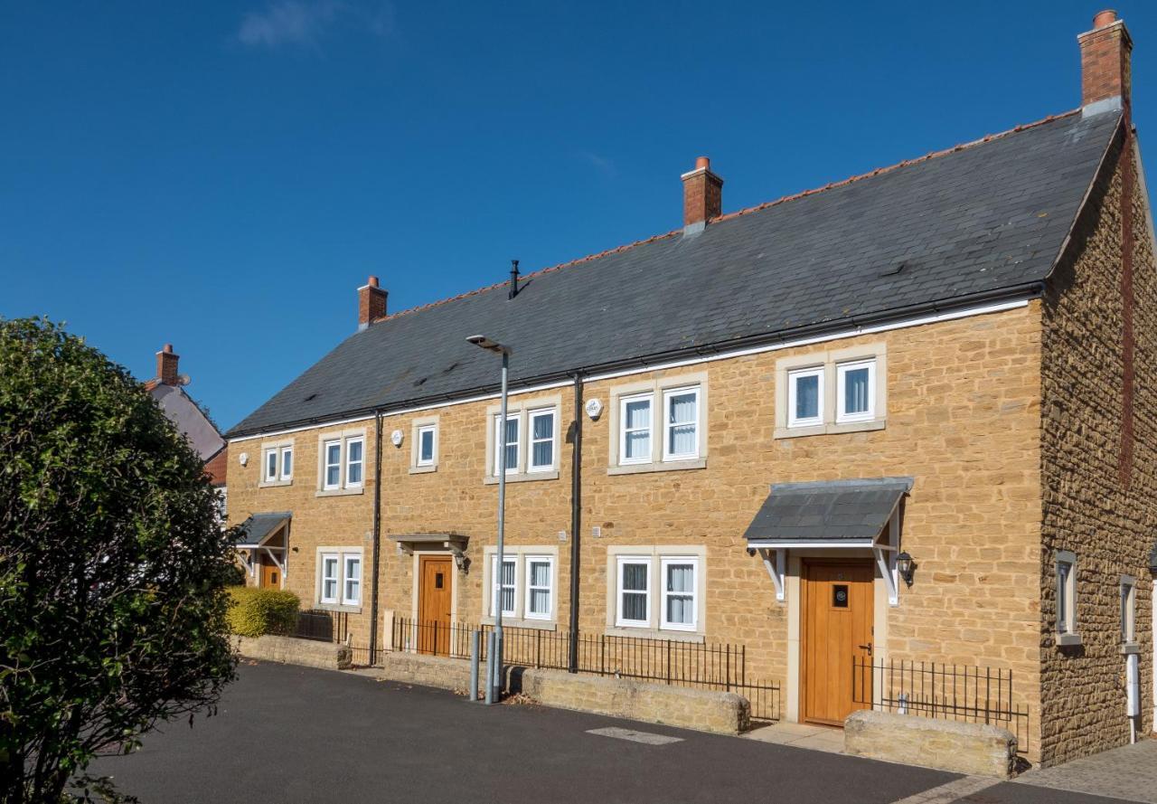 Hollies Hotel Martock Exterior foto